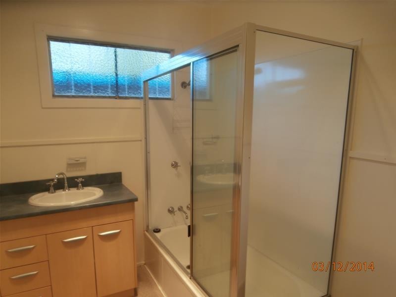 2/11 Covington Street, Chinchilla QLD 4413