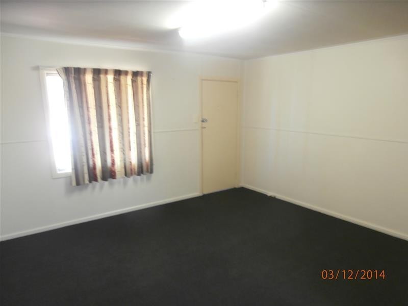 2/11 Covington Street, Chinchilla QLD 4413