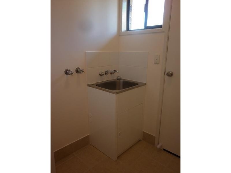 2/61 Wambo Street, Chinchilla QLD 4413