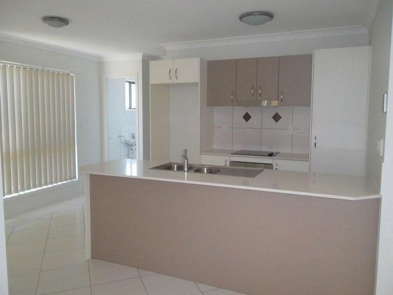 4/6 Holland Street, Chinchilla QLD 4413