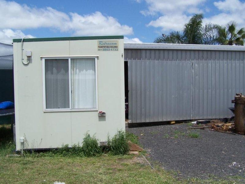 8 Tucker Street, Tara QLD 4421