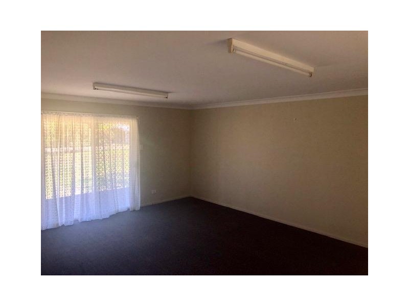 115 Cemetery Road, Chinchilla QLD 4413