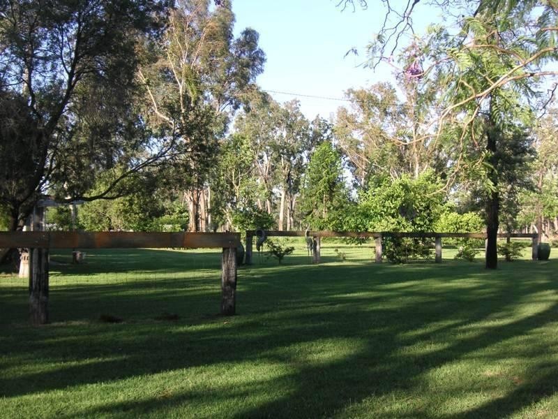 RENNICKS Road, Chinchilla QLD 4413