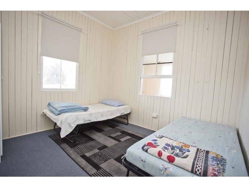 15 Stevenson Street, Chinchilla QLD 4413