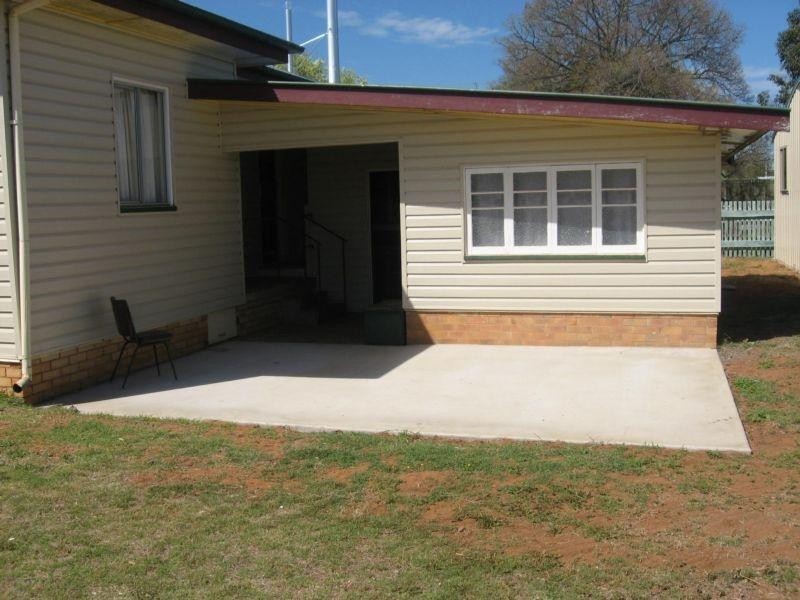 77 Wambo Street, Chinchilla QLD 4413