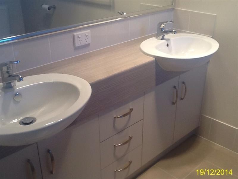 27 Bishop Drive, Miles QLD 4415