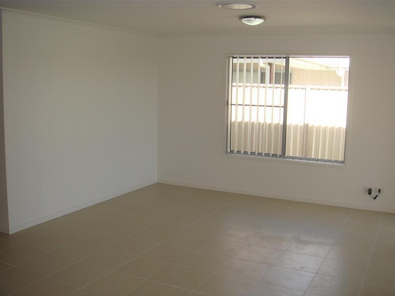 2/12 Ellem Drive, Chinchilla QLD 4413