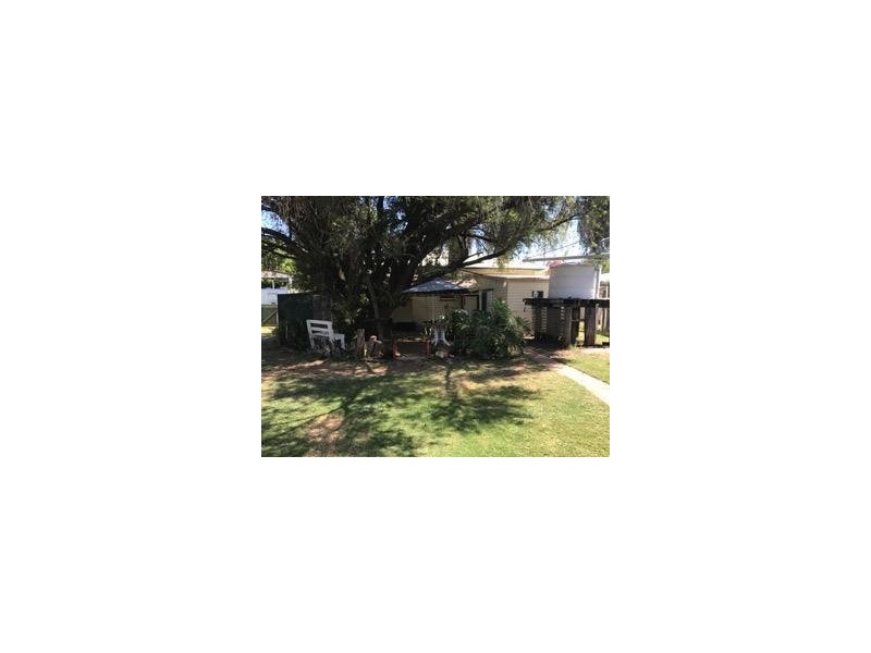 76 Glasson Street, Chinchilla QLD 4413