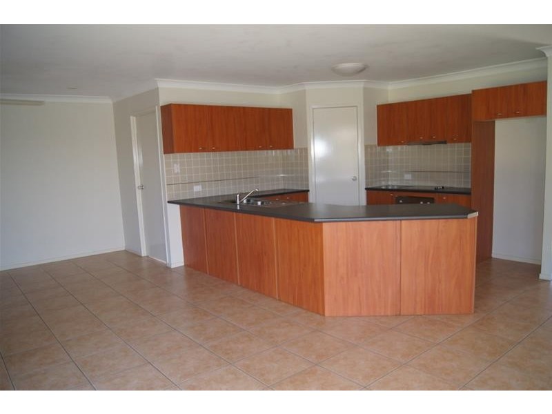 10 Back Avenue, Chinchilla QLD 4413