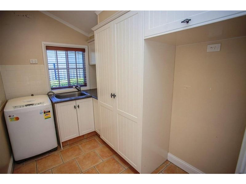 40 Hypatia Street, Chinchilla QLD 4413