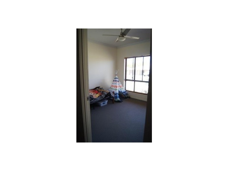 12 Sommerfeld Crescent, Chinchilla QLD 4413