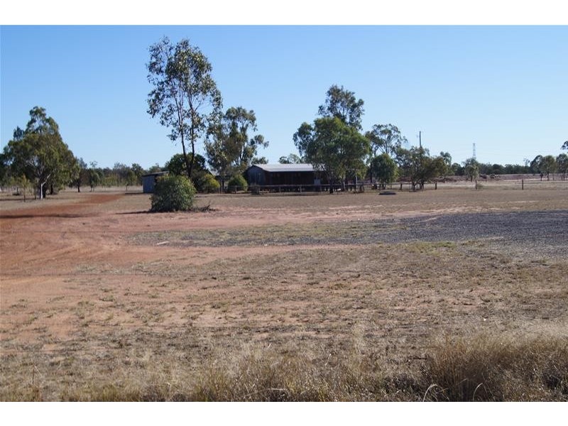 322 Brownlies Road, Miles QLD 4415