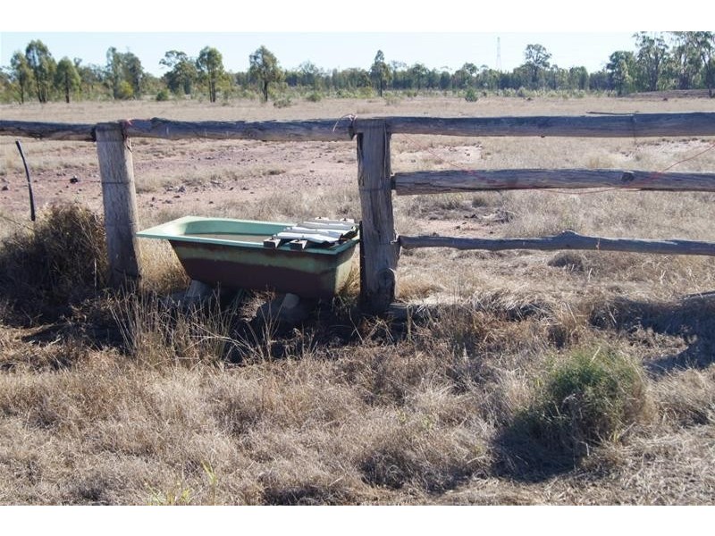 322 Brownlies Road, Miles QLD 4415