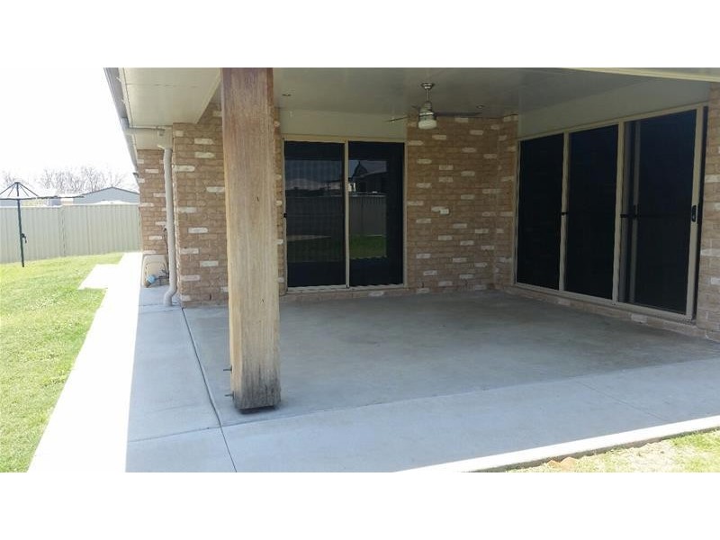 9 McKenzie Street, Chinchilla QLD 4413