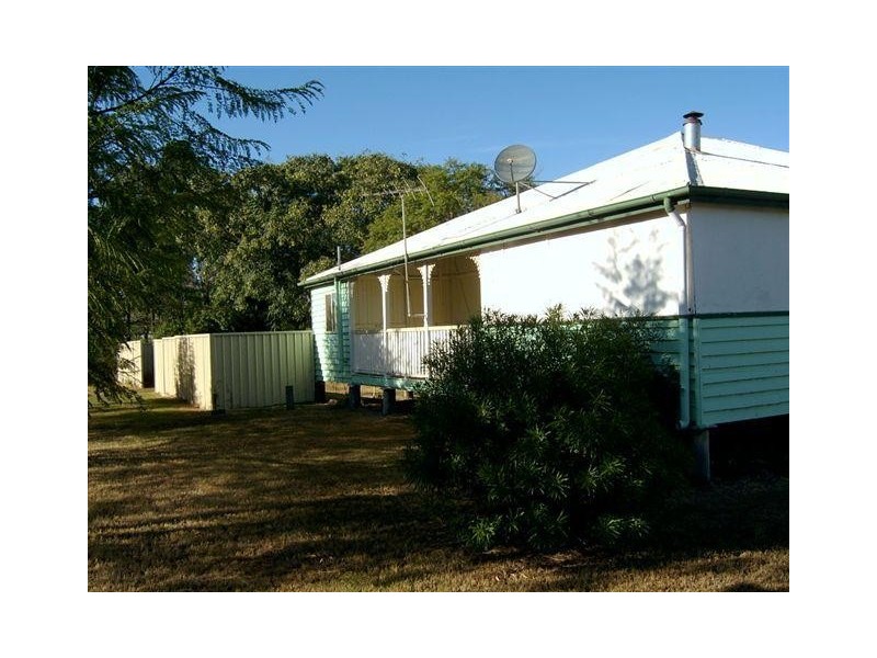 62 Dalby Street, Jandowae QLD 4410