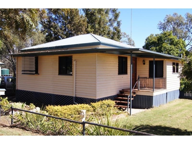 29 Helena Street, Chinchilla QLD 4413