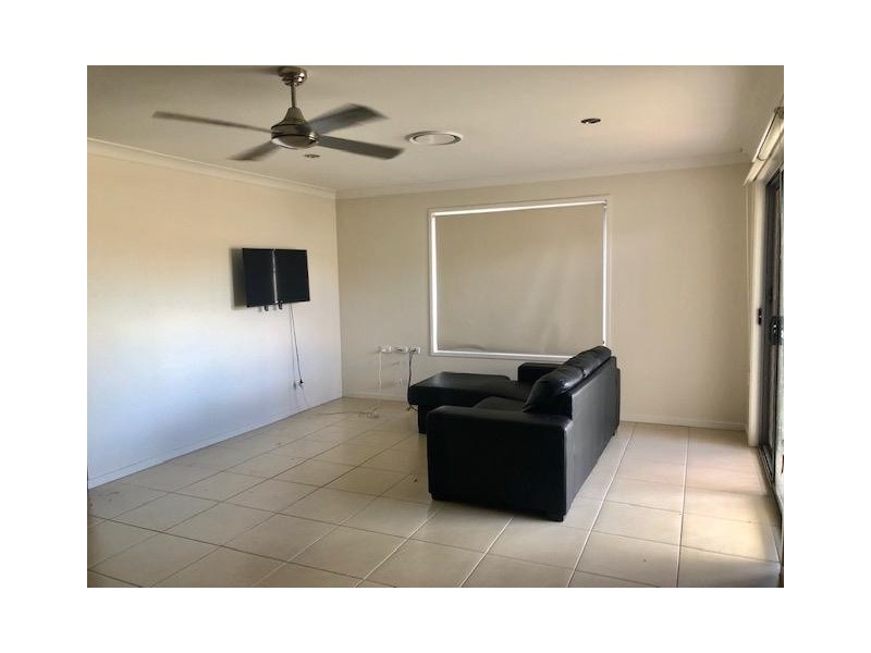 1/21 Ellem Drive Ellem Drive, Chinchilla QLD 4413