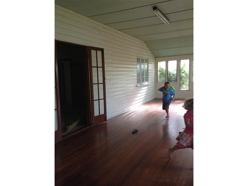 54 Bell Street, Chinchilla QLD 4413