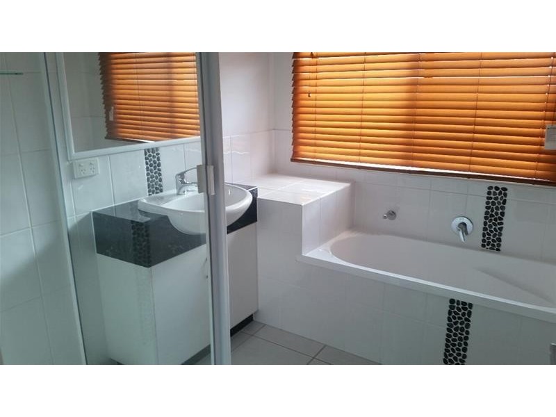 2/78 Price Street, Chinchilla QLD 4413