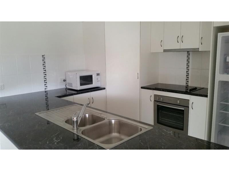 2/78 Price Street, Chinchilla QLD 4413