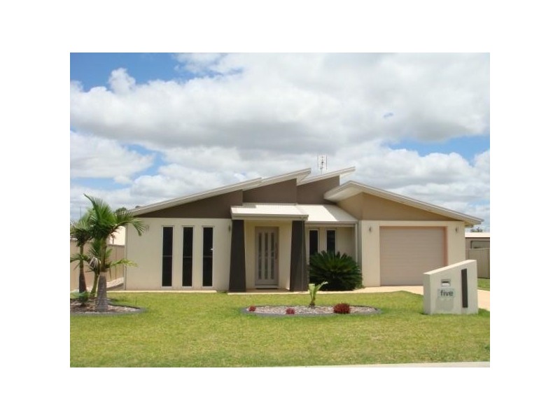 5  McKenzie Street, Chinchilla QLD 4413