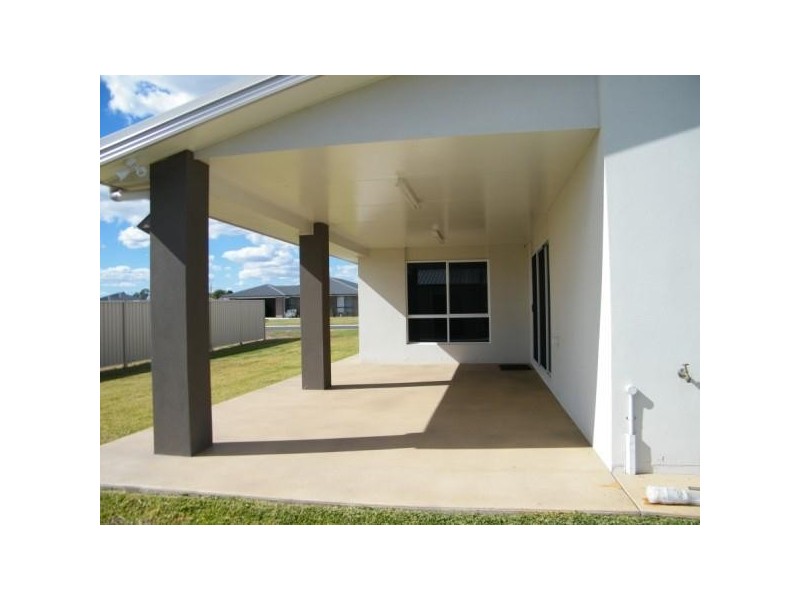 5  McKenzie Street, Chinchilla QLD 4413