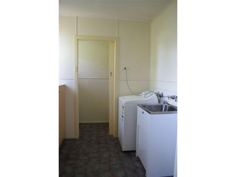 1/11 Covington Road, Chinchilla QLD 4413