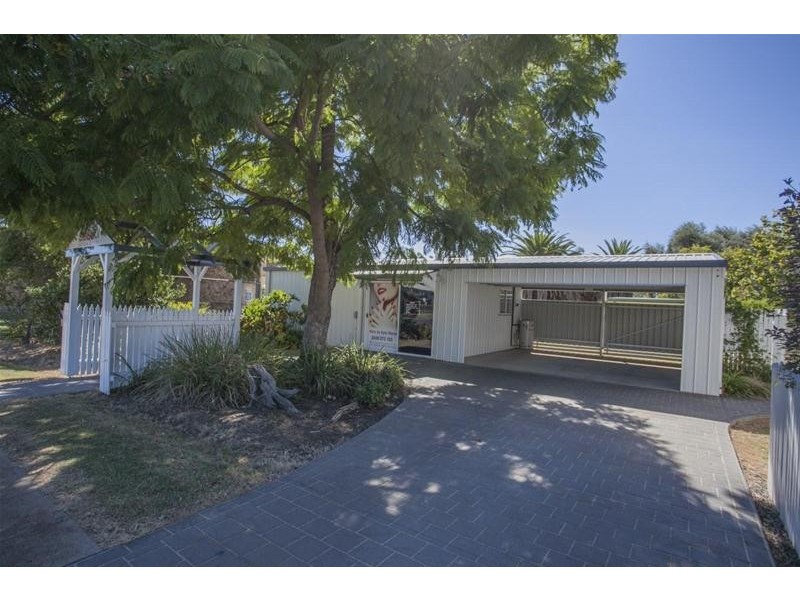 101 Middle Street, Chinchilla QLD 4413