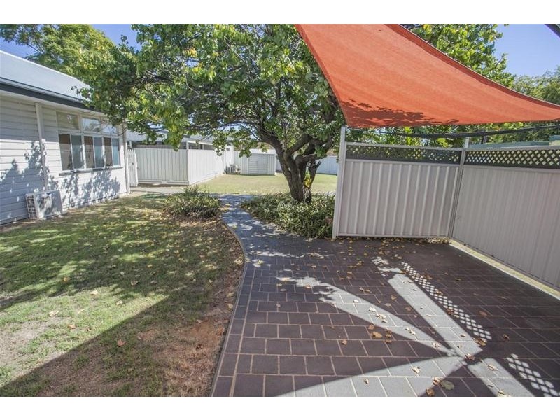 101 Middle Street, Chinchilla QLD 4413