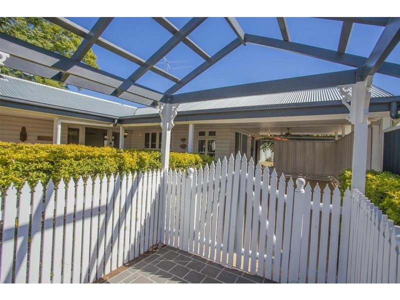 101 Middle Street, Chinchilla QLD 4413