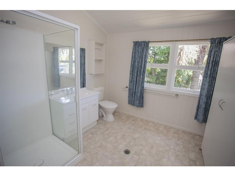 6 Wood Street, Chinchilla QLD 4413