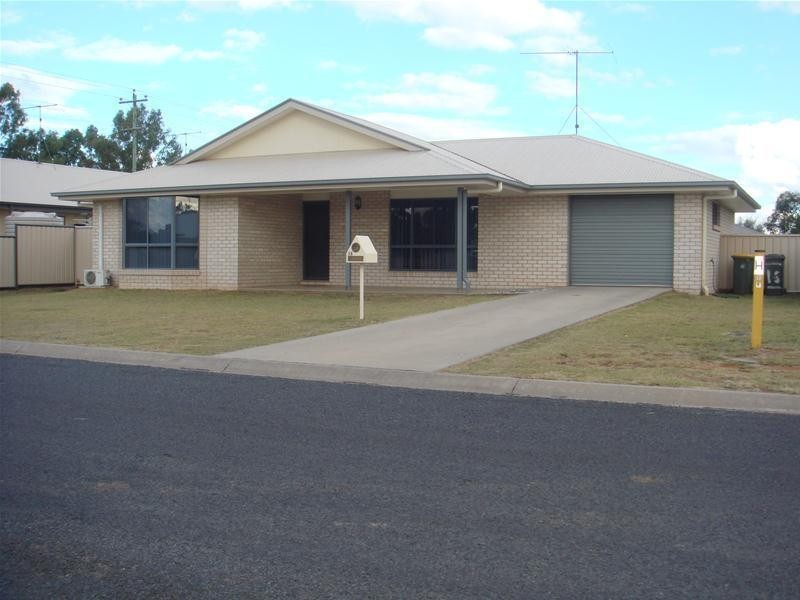 16 Cole Street, Chinchilla QLD 4413