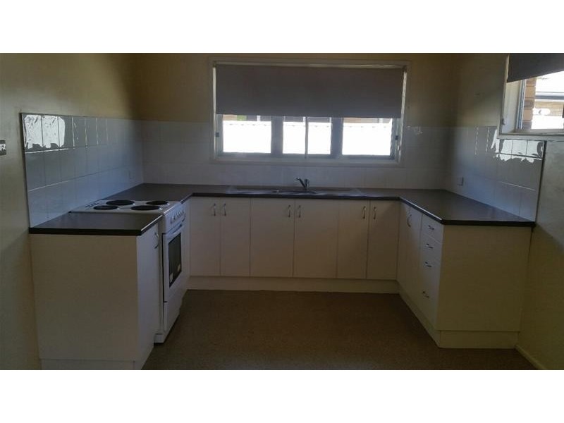 3/79 Middle Street, Chinchilla QLD 4413