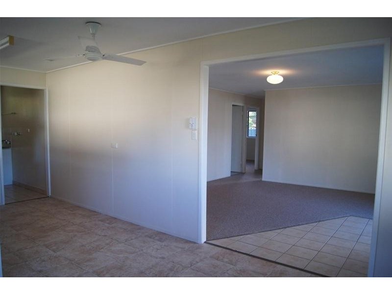 8 Atkins Street, Chinchilla QLD 4413