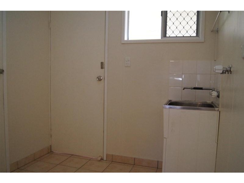 8 Atkins Street, Chinchilla QLD 4413