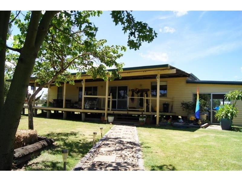 885 Auburn Road, Chinchilla QLD 4413