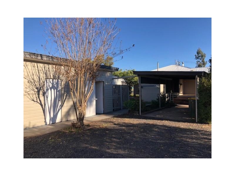 85 High Street, Jandowae QLD 4410