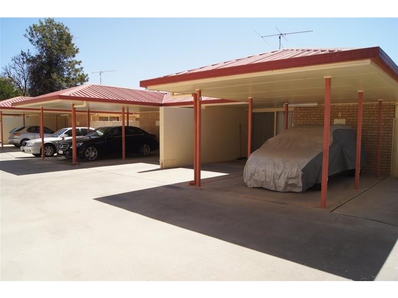 Units 3 & 4/1A Leichhardt Street, Chinchilla QLD 4413