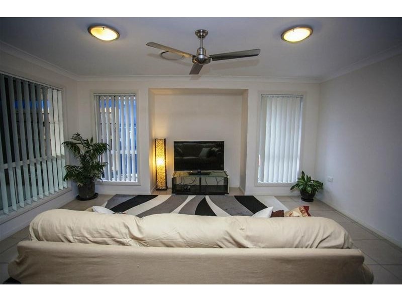 12 Parker Place, Chinchilla QLD 4413