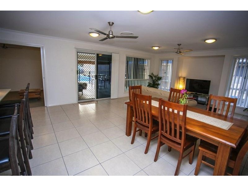 12 Parker Place, Chinchilla QLD 4413