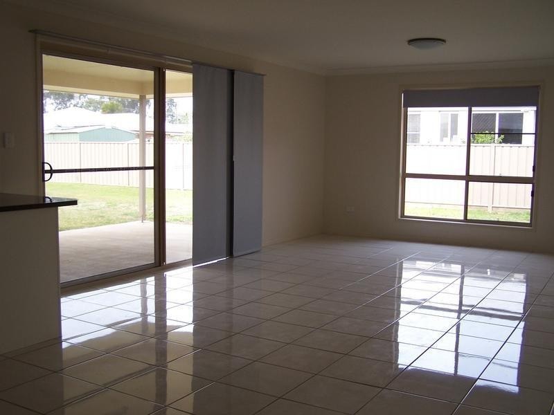 37 Pilkington Street, Chinchilla QLD 4413