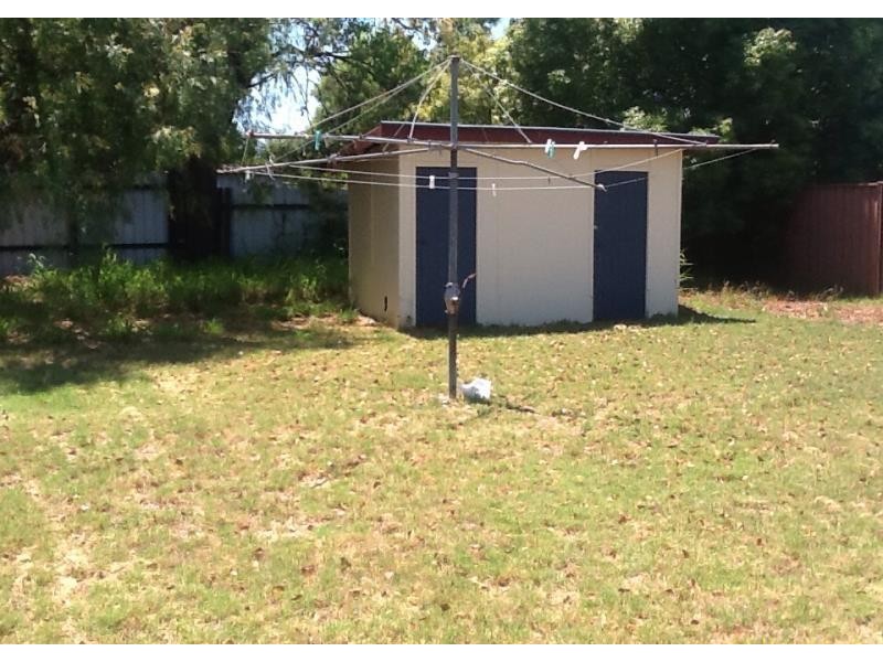 1 & 2/11 Covington Street, Chinchilla QLD 4413