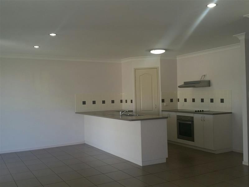 1/5 Luscombe Street, Chinchilla QLD 4413