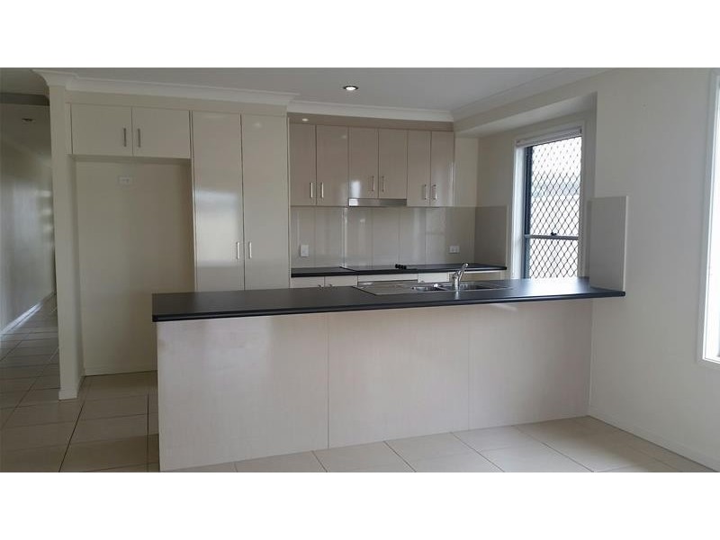 13 Bridgeman Parade, Chinchilla QLD 4413