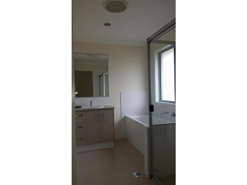 13 Bridgeman Parade, Chinchilla QLD 4413