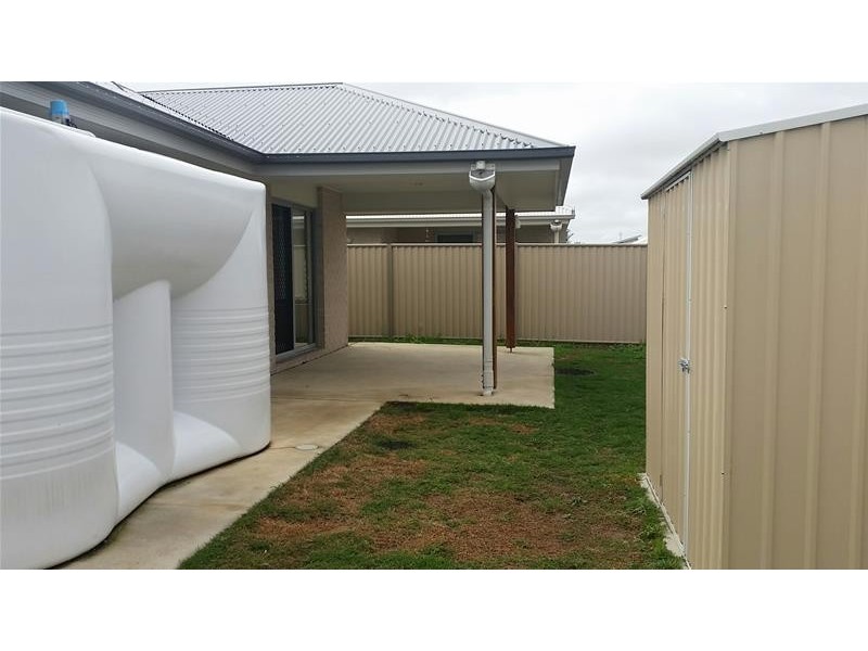 13 Bridgeman Parade, Chinchilla QLD 4413