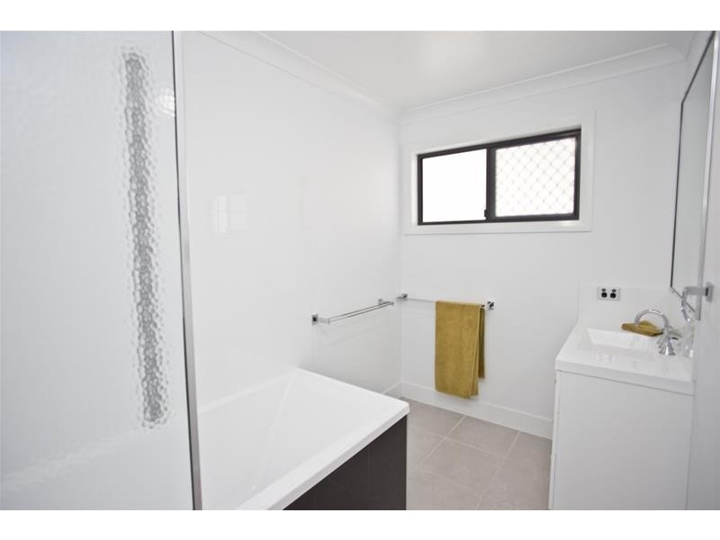 4 Birkett Street, Chinchilla QLD 4413