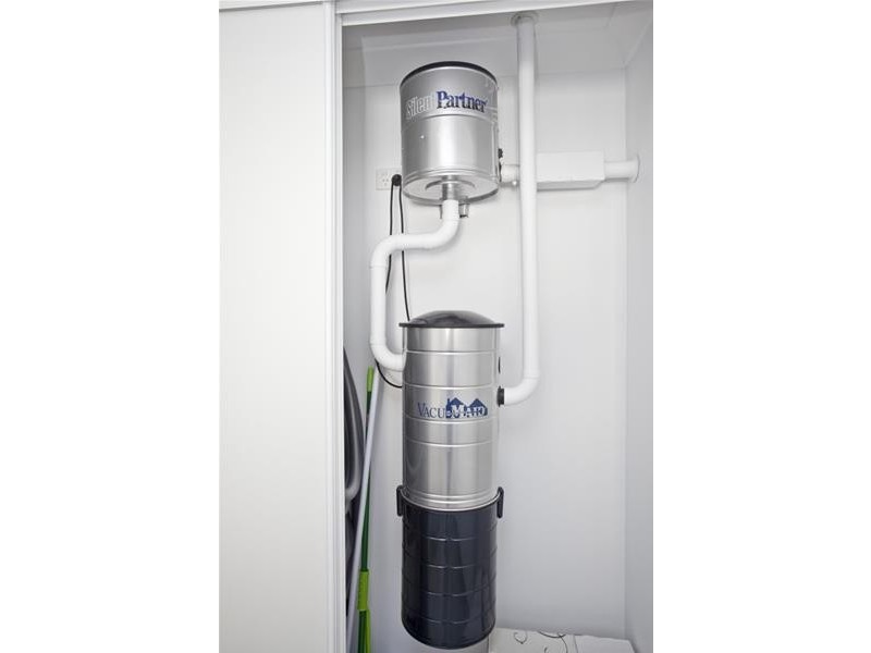 4 Birkett Street, Chinchilla QLD 4413