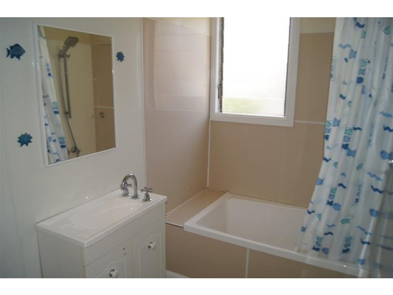 16 Russell Street, Chinchilla QLD 4413