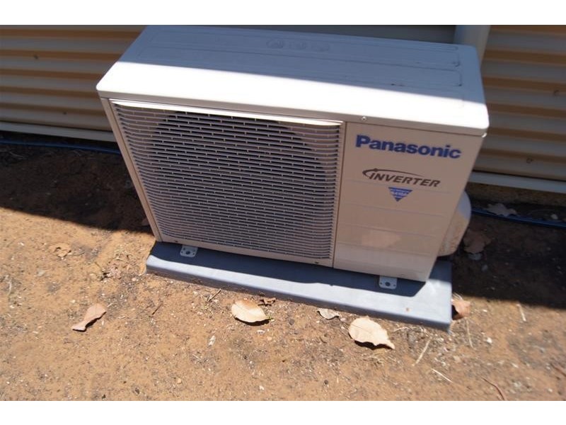 16 Russell Street, Chinchilla QLD 4413